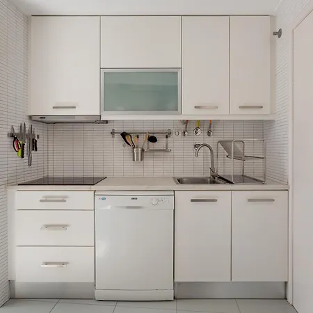 شقة Joivy Delightful 2-bed Flat Near Park